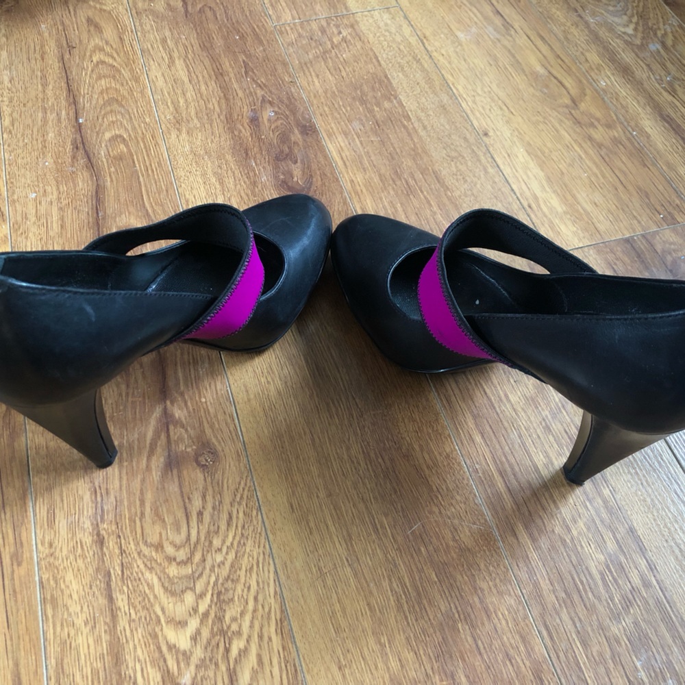 Tod’s Made in Italy Leather Heels - Picture 10 of 11